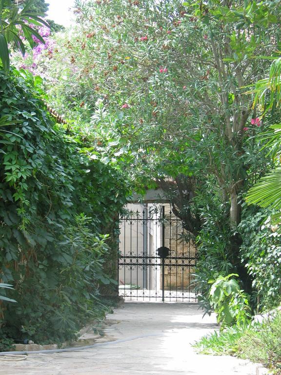 Villa Rustika Sutivan Kültér fotó